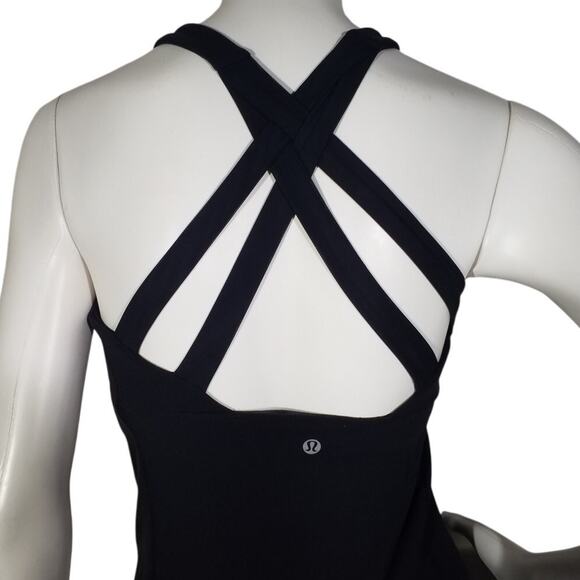 Lululemon Womens Size 6 Strappy Back Tank Top Form Fitting Built In Bra - Picture 5 of 6